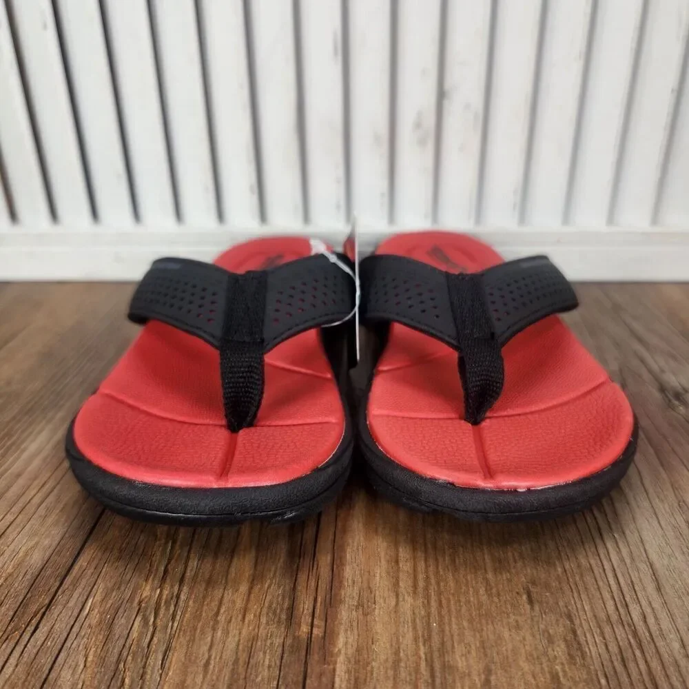 Skechers Supreme Pool Days 92224L Boys Size 11 Black Red Beach Flip Flop Sandals